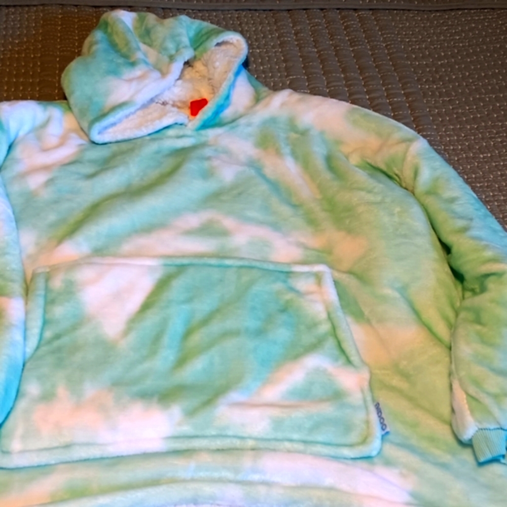 Cozy Kids Pajamas in Mint Green and White
